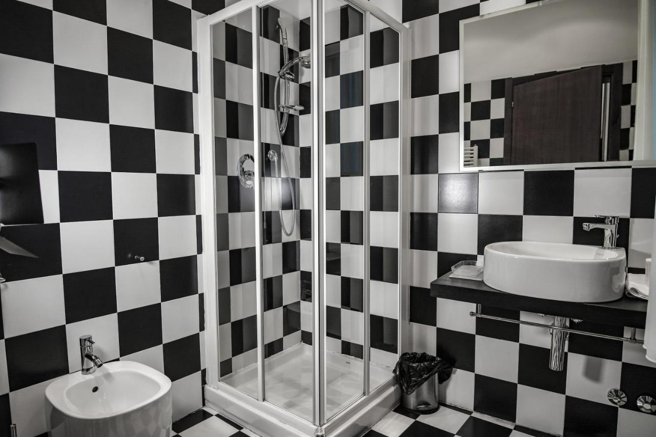 Zen Hotel Ferrara Buitenkant foto